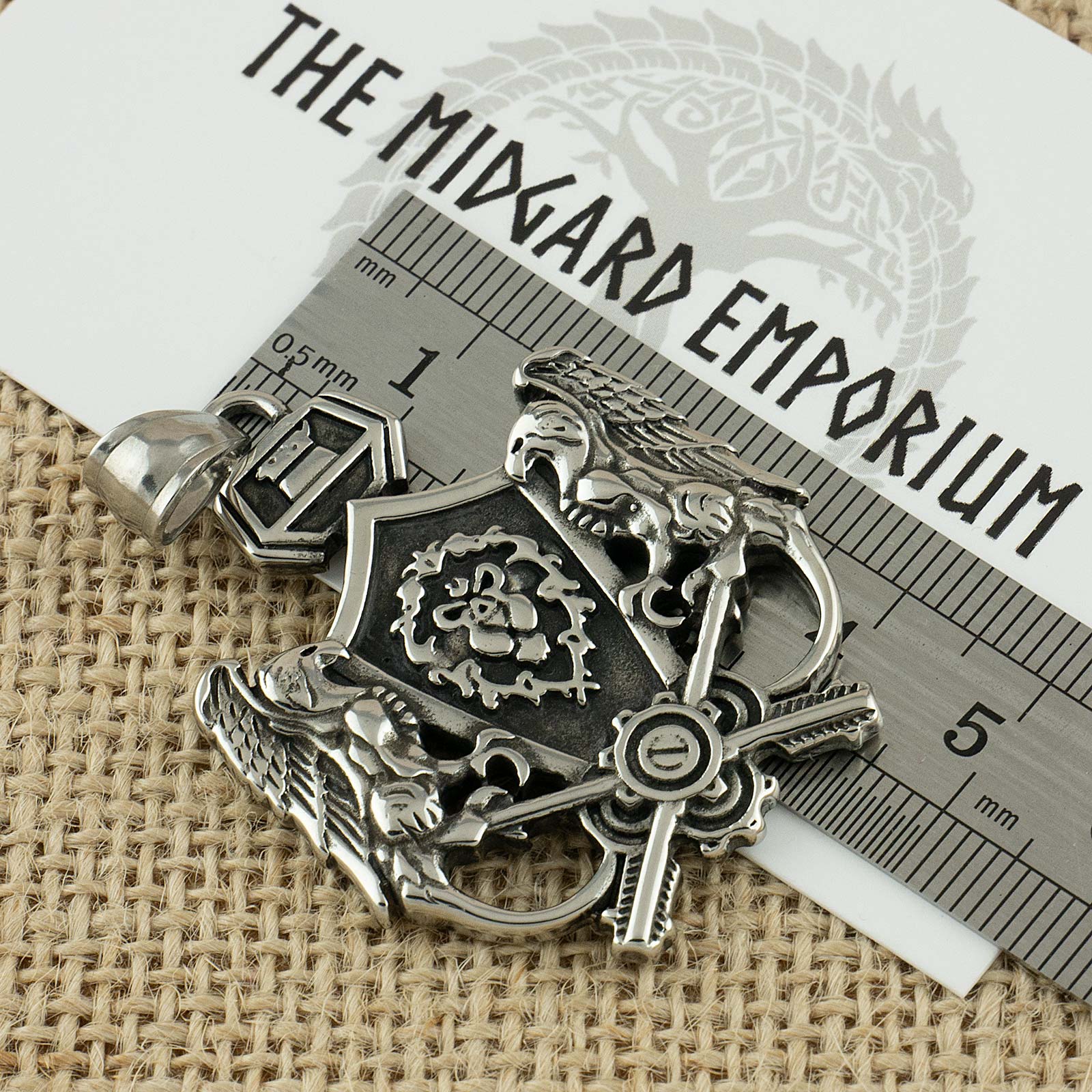 World of Warcraft Alliance Crest Pendant - The Midgard Emporium