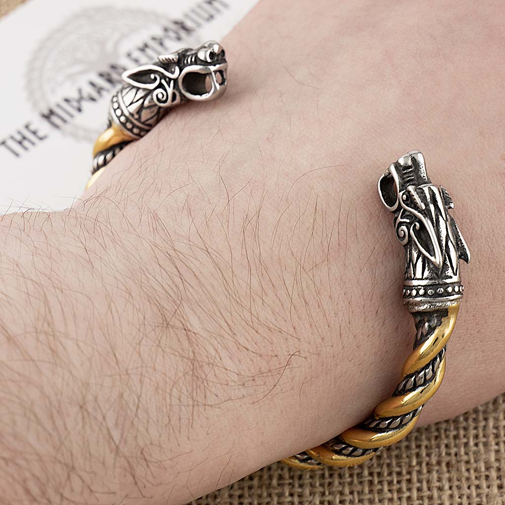 Buy El Regalo Vintage Viking Stainless Steel Wolf Heads Bracelet Men's Punk  Mesh Chain Rock Biker Jewelry at Amazon.in