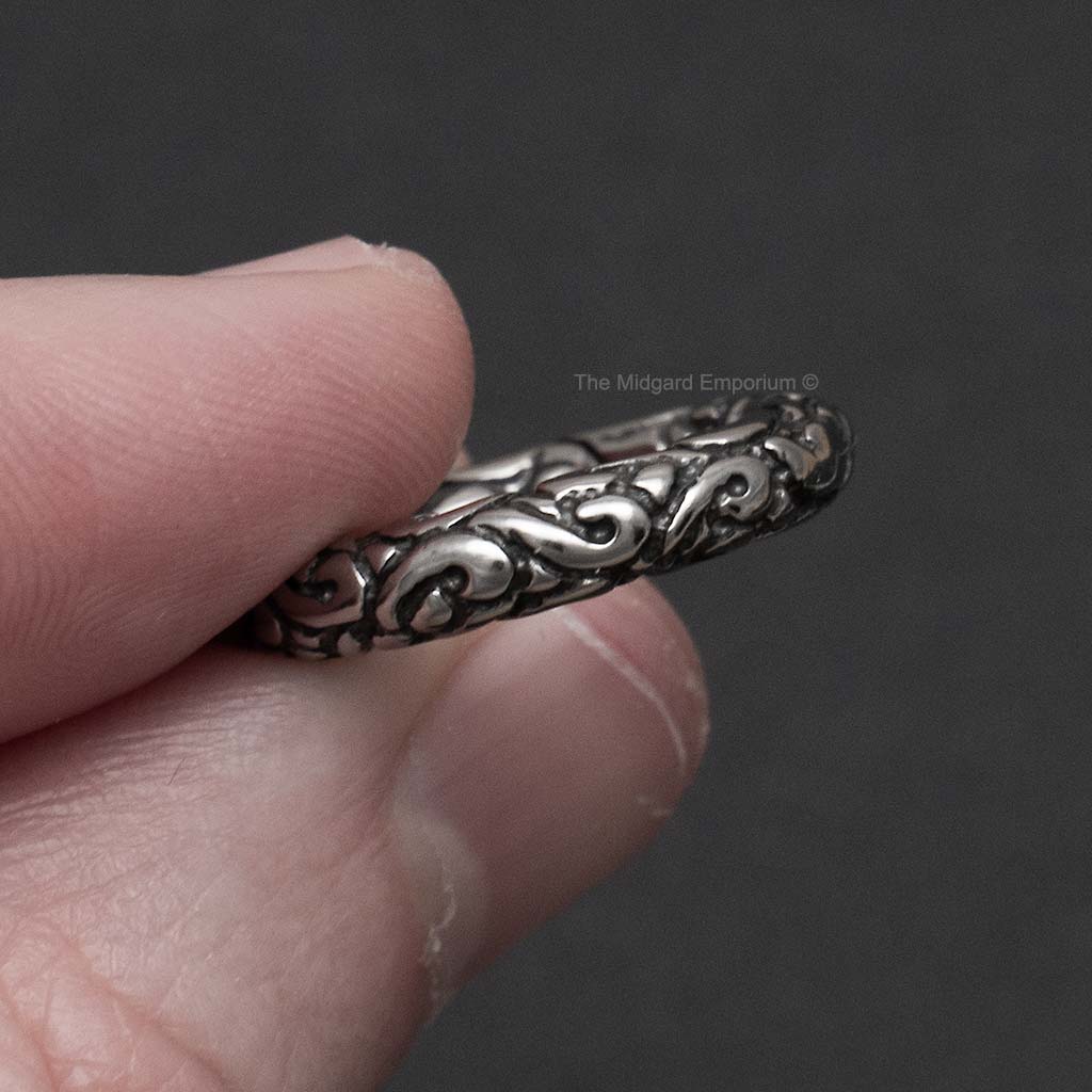 20mm Stainless Steel Textured Spring Gate Ring